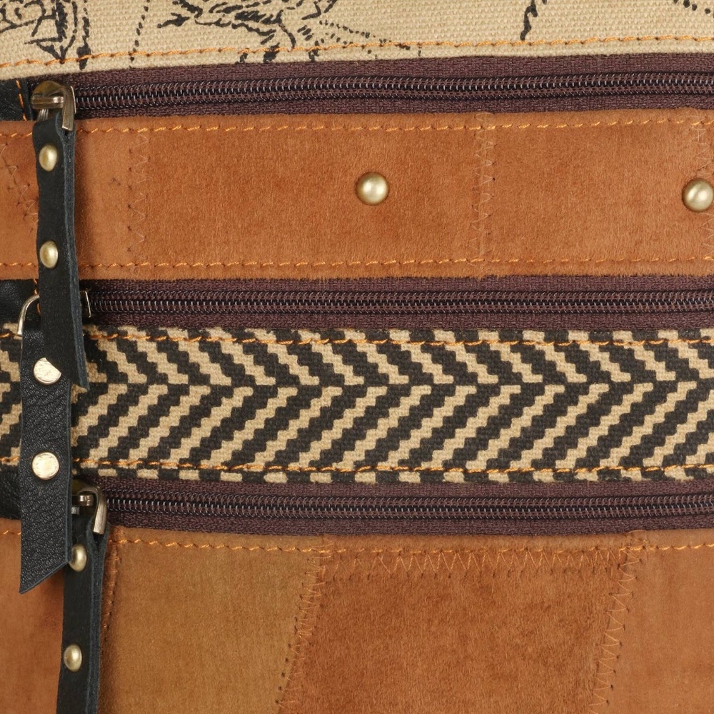 Purse - Picture 3 of 6